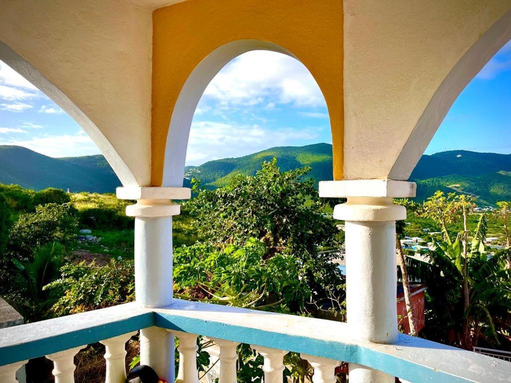 Sky Blue Residence Lower Prince's Quarter Exterior foto